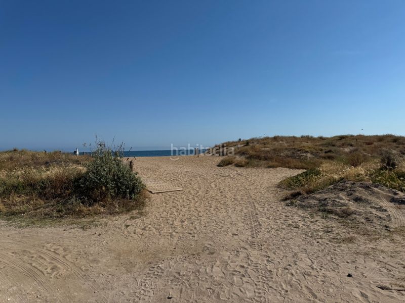 Foto f3fe4fc1-945b-4ca5-bc95-36416307f156. Casa amb calefacció aparcament a Les Bassetes - El Marjal Dénia