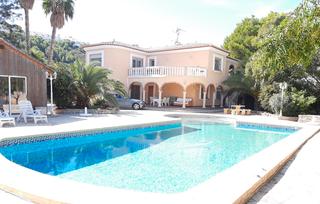 Chalet in La Pedrera-Vessanes