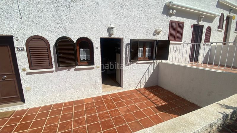 Foto 1fdcb68a-c0a6-4b4d-bc1c-a9209913a8cb. Casa adossada amb calefacció aparcament piscina a Dénia