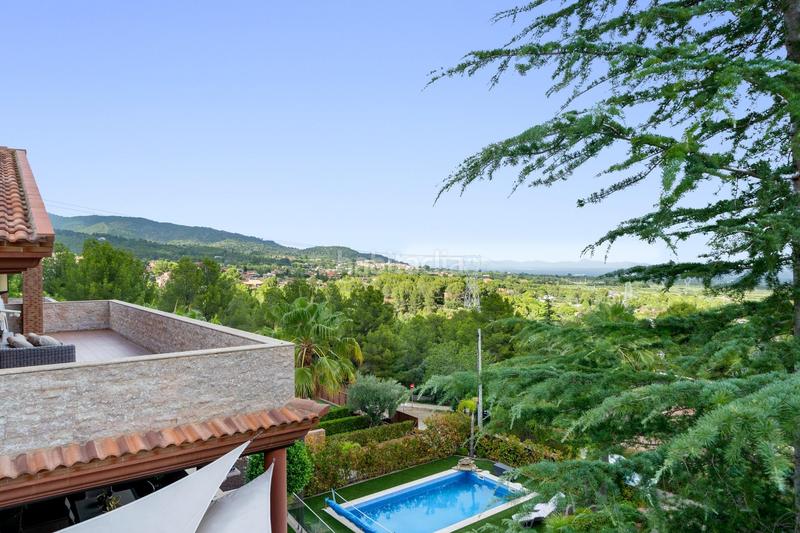 Foto 8f9d5a59-7d57-4ab9-82cd-45d5e7ac6af7. Chalet mit parking pool in Castellvell del Camp