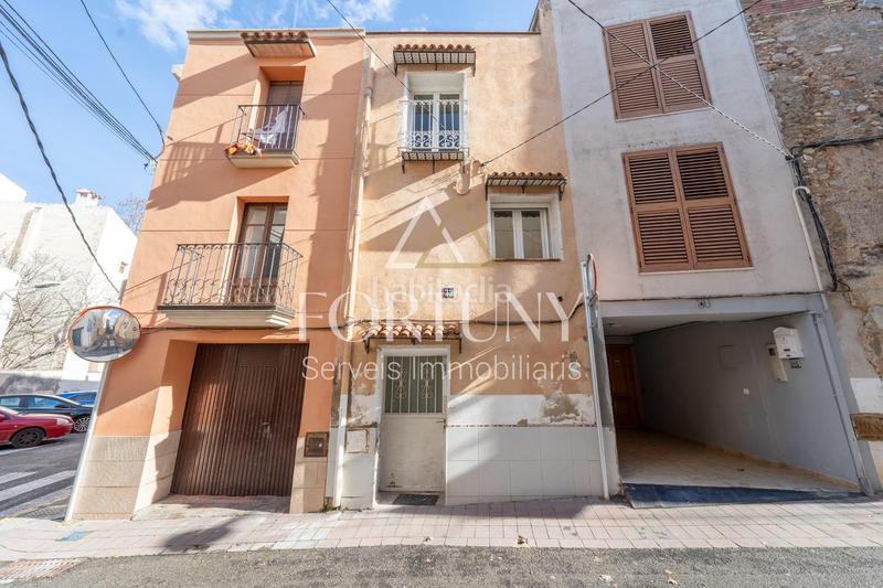 Foto 94c34d76-cd41-4ef3-b6b3-57f4aedd1adc. Casa pareada en Morell (El)