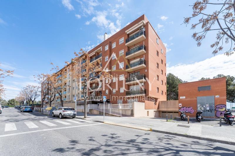 Foto f6fbed8e-5883-49de-8aee-deee32edfcbe. Planta baixa amb calefacció a Sant Pere i Sant Pau Tarragona