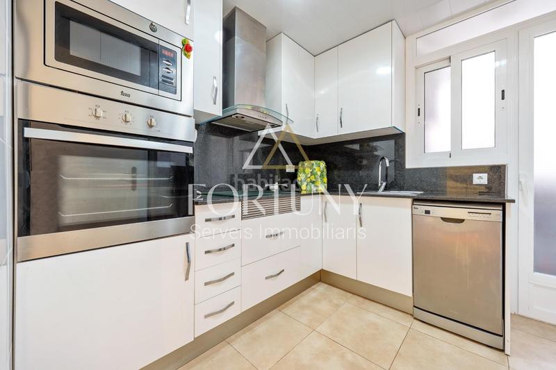 Foto 75f44240-dae9-46e7-a999-8b1d27e4e49e. Piso  en bona vista en Bonavista Tarragona