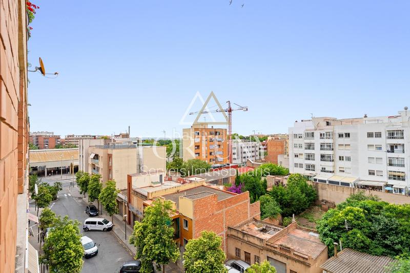 Foto 0ed6145e-bd1f-4af7-b6dc-472f6ef518f8. Piso  en zona centro en Centre Reus