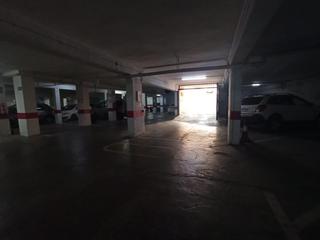 Aparcament cotxe  Carrer de sor lluïsa estivill. Plaza de parking zona centro de reus