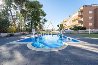 Duplex  Velers dels. Dúplex en zona migjorn de reus