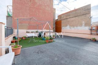 Etagenwohnung  Onze. Piso en bonavista tarragona