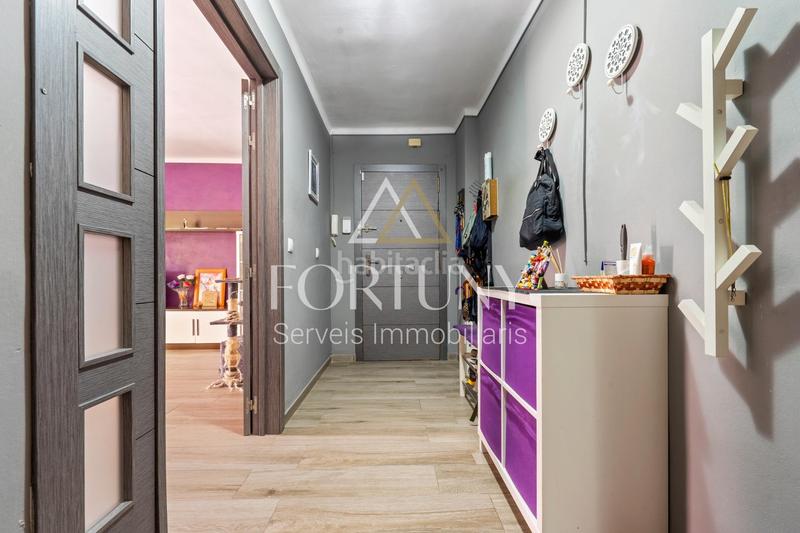 Foto c27d6d42-b8e1-4021-bbf1-f5b38163878a. Piso amplio y acogedor piso en carrer oriente en Llevant Reus