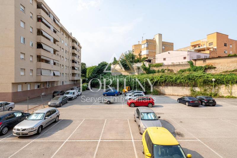 Foto bf27db2b-e49f-4f8c-bce7-6fb03c34e829. Erdgeschoss mit heizung parking in Torreforta Tarragona
