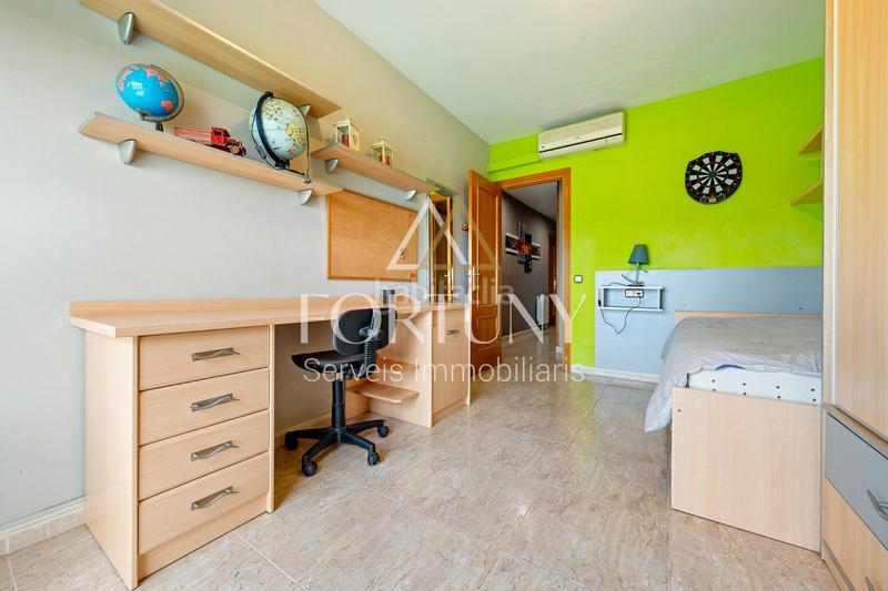 Foto 237fe58f-4144-44e8-ba93-8c7923e5d9ce. Reihenhaus mit heizung parking in Castellvell del Camp