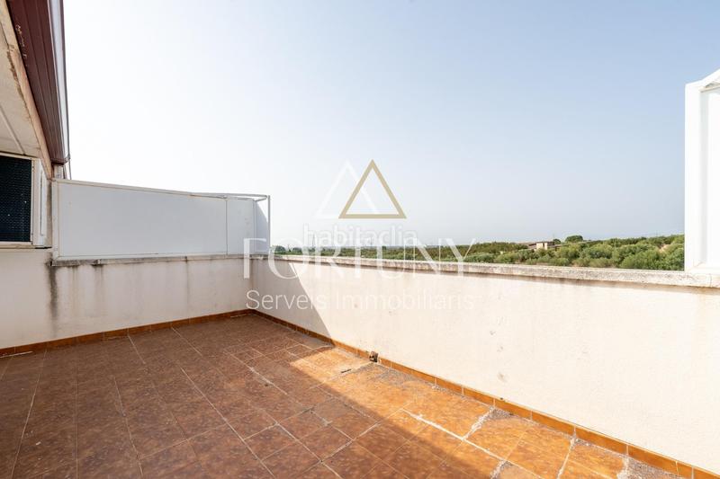 Foto 8507c213-0f43-4973-a58e-1e659c5a47b1. Reihenhaus mit heizung parking in Castellvell del Camp