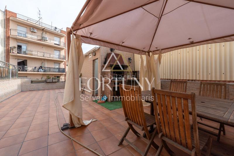 Foto b7ebabad-7089-47ca-be7b-ba32618e17a5. Casa aparellada a Centre Reus