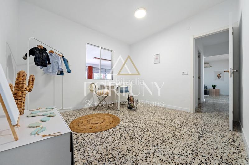 Foto 0fbc49e3-29f8-4195-938d-b3830c54bb1f. Casa amb aparcament a Migjorn Reus