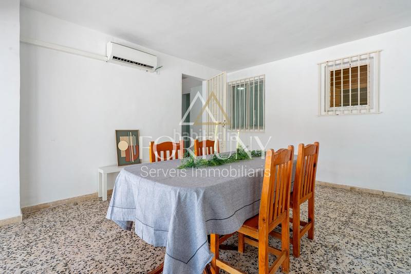 Foto bd255821-6f96-4d27-9375-cc11c740663b. Casa amb aparcament a Migjorn Reus