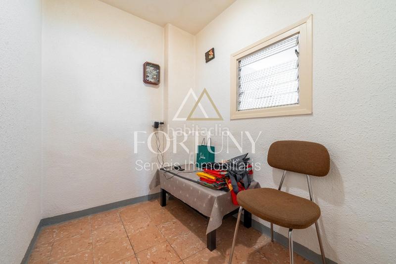 Foto b49d695f-fe87-4714-ada9-c77605643528. Maison jumelée dans Centre Reus