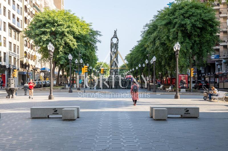 Foto 87b9a4f0-3721-4c3f-b632-c556bcc8b1d3. Pis amb aparcament a Nou Eixample Nord Tarragona