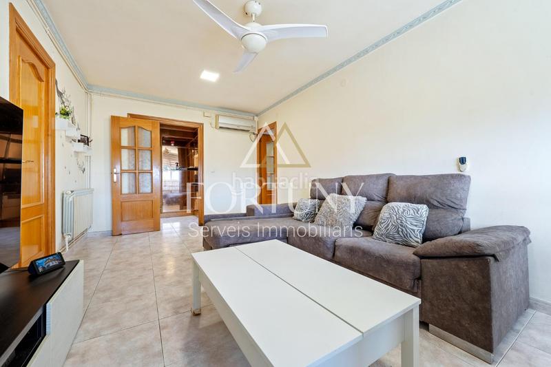 Foto a4c223c2-bedd-4634-92ac-301100e7d874. Pis amb aparcament a Torreforta Tarragona