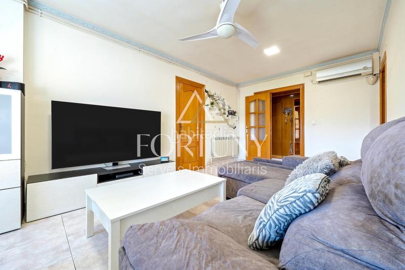 Foto d642752b-72ab-4209-adb6-cfed52f388f7. Pis amb aparcament a Torreforta Tarragona