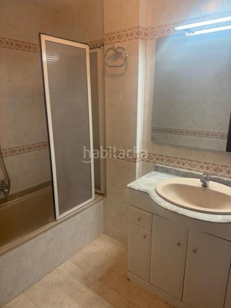 Foto 3f8105ec-8075-4974-9fc3-63de9d3e697f. Flat with parking in Ponent Reus