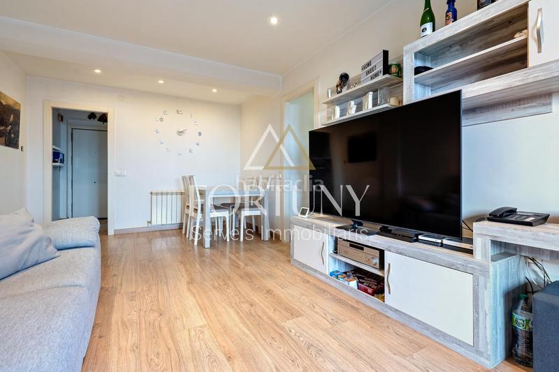 Foto c6ec055e-cd51-4376-b2bc-a757f5a291e3. Pis amb calefacció a Centre Reus