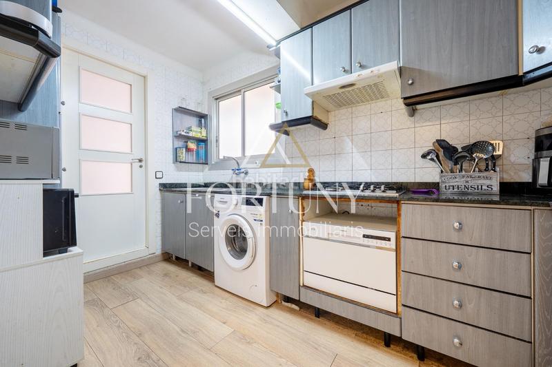 Foto d655f52a-245d-493e-8eaa-0d14c74ffb3f. Pis amb calefacció a Centre Reus