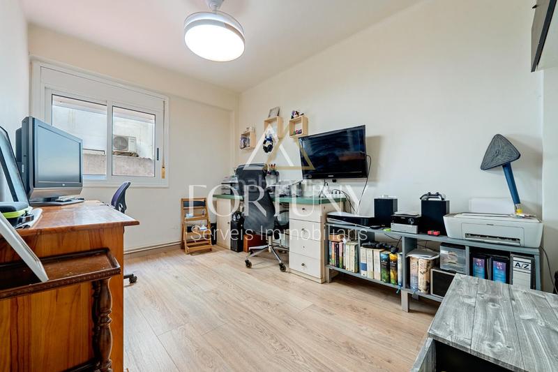 Foto dd9d0086-c422-41c4-9345-fd11212857e4. Pis amb calefacció a Centre Reus