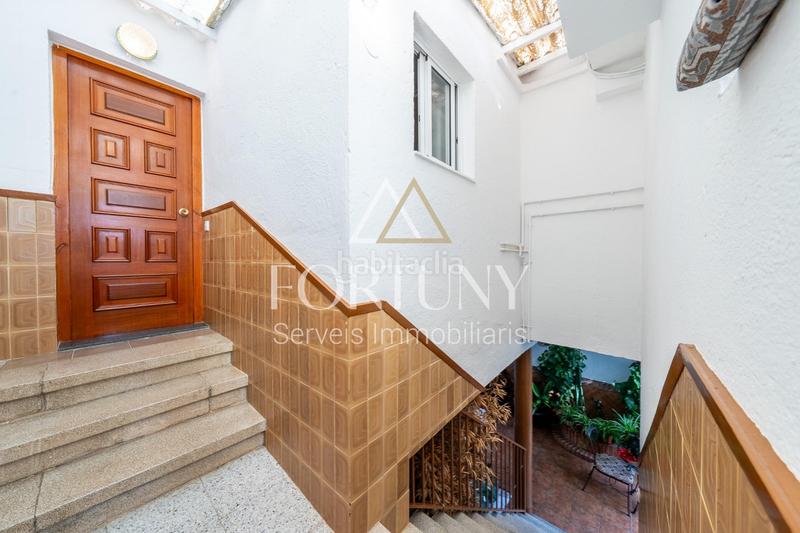 Foto 3881a668-9e34-483d-af86-30a3758bd885. Casa adossada amb aparcament a Vila-seca poble Vila-seca