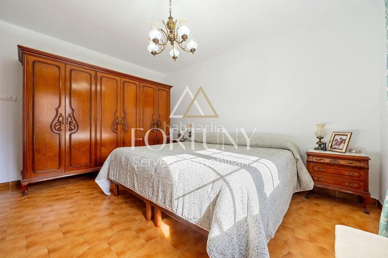 Foto 68c4b1df-0104-4d55-8f54-9f48b777b9d6. Casa adossada amb aparcament a Vila-seca poble Vila-seca