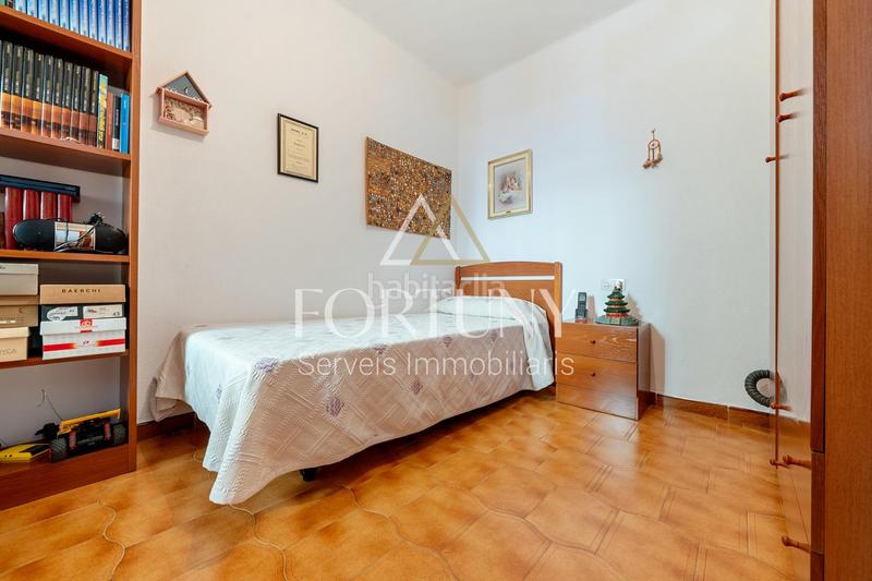 Foto 97c2be28-d391-428c-bb10-af107cc2eeb0. Casa adossada amb aparcament a Vila-seca poble Vila-seca