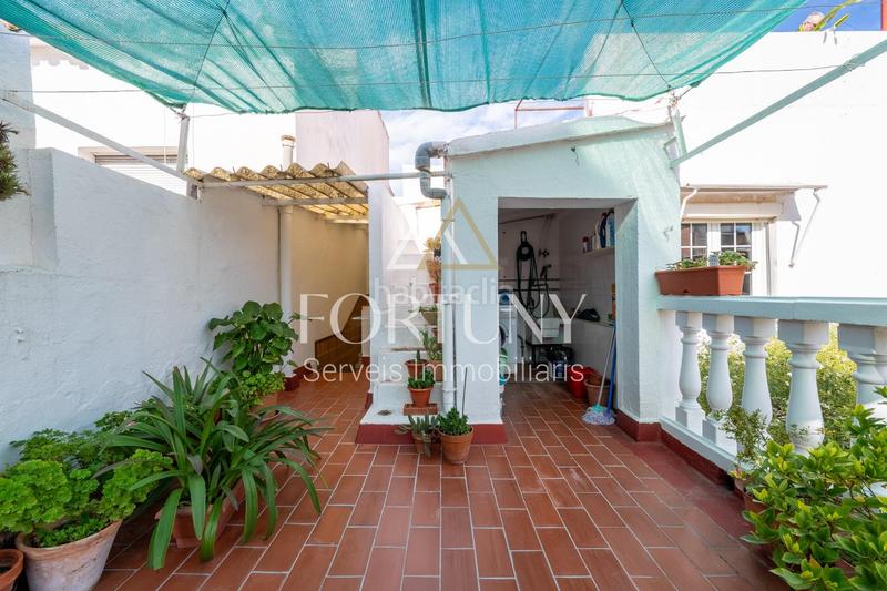 Foto cfdbaa24-535e-49eb-8208-b158c2c97962. Casa adossada amb aparcament a Vila-seca poble Vila-seca