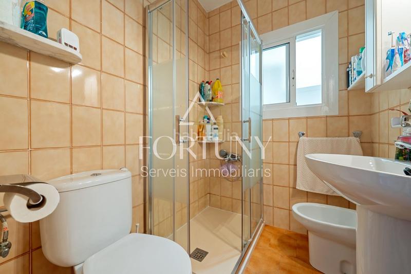 Foto f8b2e35b-e9b2-4b0c-9476-fa079559b223. Casa adossada amb aparcament a Vila-seca poble Vila-seca
