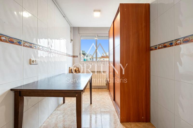 Foto 5e6bd16c-0bee-49c5-b035-0525bab1c0a1. Etagenwohnung mit heizung parking in Llevant Reus