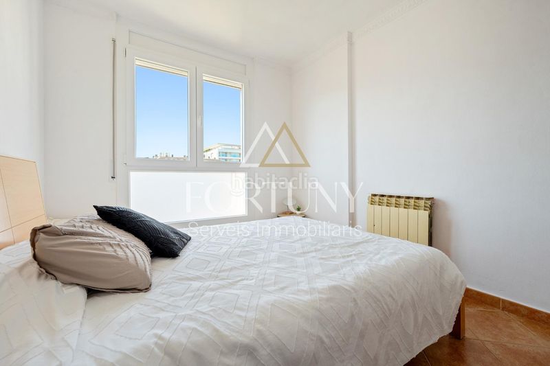 Foto b06df14a-f9dd-4c63-90b9-ee52dd66ecc7. Pis a Centre Reus