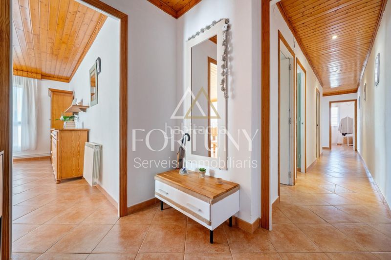 Foto f9fc9a8e-e0cd-4cf0-842c-e930fc296bc2. Pis a Centre Reus