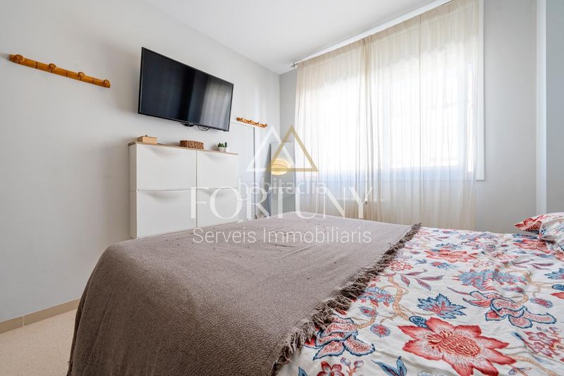 Foto c2e063b0-d465-4120-a253-2eac2da1e5f5. Pis amb calefacció aparcament a Mestral Reus