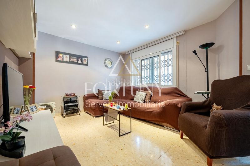 Foto fbc5ae38-7f26-4499-b783-6fe5e8542600. Casa adossada amb calefacció aparcament a Constantí