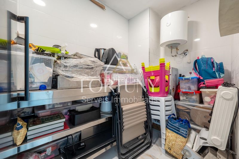 Foto 38ad575a-fc9c-4cd3-98ce-a9df33b24431. Local comercial a Centre Reus