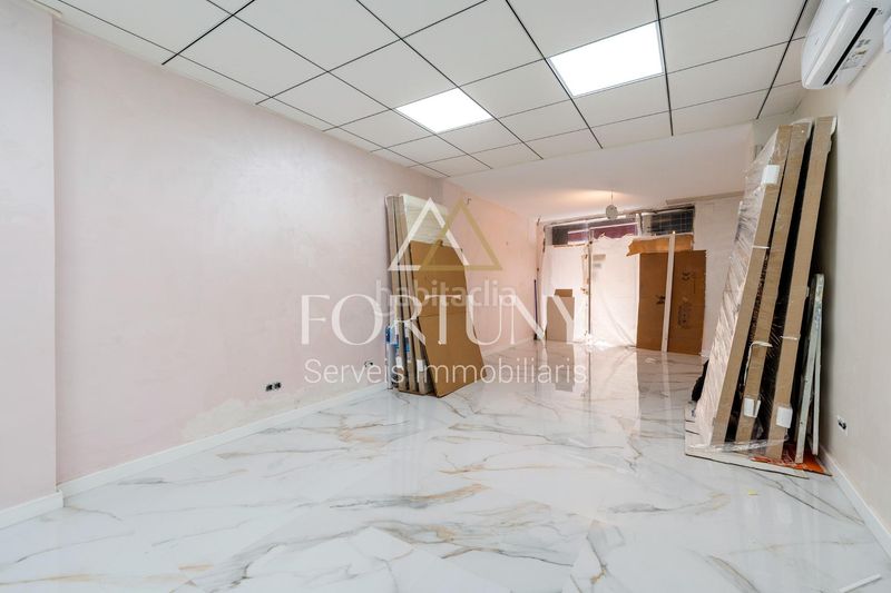 Foto e02f6084-b767-4cfb-bf99-407e38bb4022. Local comercial a Centre Reus