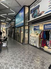 Lloguer Local Comercial  De la puríssima sang. Local comercial en alquiler en reus