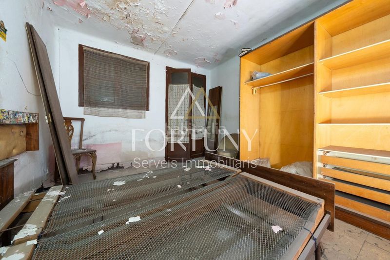 Foto 18b23779-8006-4434-9dbe-eea94d12d012. Edificio  en venta en l espluga de francoli en Espluga de Francolí (L´)