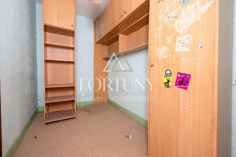 Foto 3993f2c0-72a7-49d6-9c2f-09f6b1d8d9c5. Edificio  en venta en l espluga de francoli en Espluga de Francolí (L´)