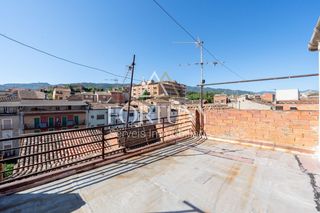 Gebäude  Torres jordi. Edificio en venta en l espluga de francoli