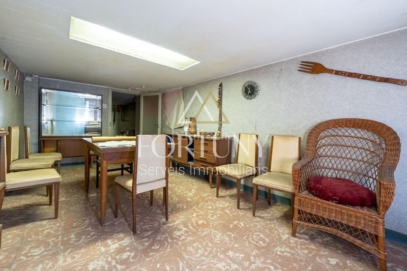 Foto ab0c1024-c547-42ae-ad48-21aa7cba4c3a. Edificio  en venta en l espluga de francoli en Espluga de Francolí (L´)