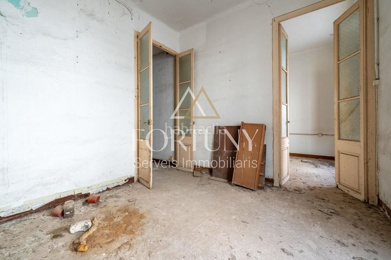Foto dc03f7e1-b88e-4dec-8a14-443e475ceedf. Edificio  en venta en l espluga de francoli en Espluga de Francolí (L´)