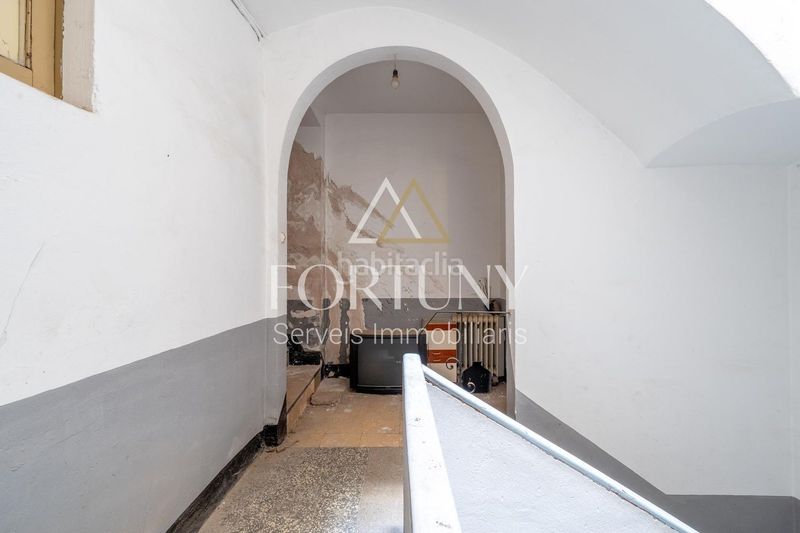 Foto eb1b357b-1ea5-4042-94aa-1d965c239534. Edificio  en venta en l espluga de francoli en Espluga de Francolí (L´)