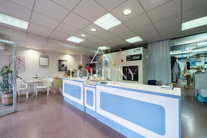 Foto 86baf738-0495-4bb5-813f-be570f29f3df. Local comercial a Mestral Reus
