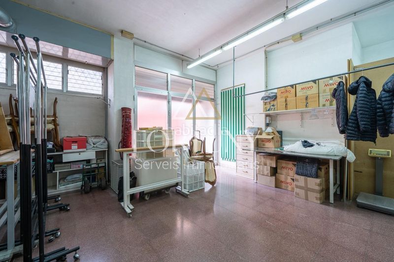 Foto b199ab52-92cb-4c39-8aeb-2956840714ab. Local comercial a Mestral Reus