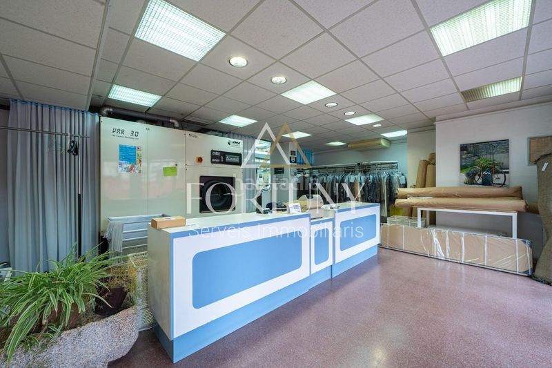 Foto b920361a-24b0-4281-a1dc-ca92f2a2bf87. Local comercial a Mestral Reus