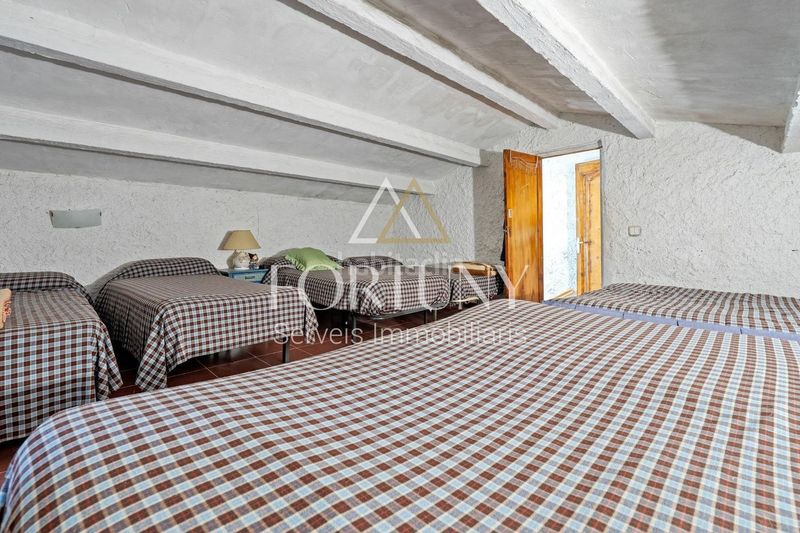 Foto 8e628919-e2aa-4a05-9327-f4342e37da9f. Casa amb piscina a Alforja