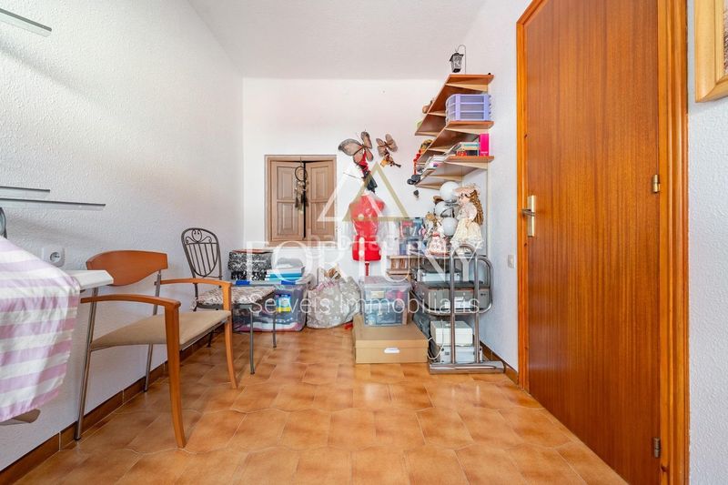 Foto cb1ea1bb-30e5-4ec1-b741-85c44e561ba3. Casa amb aparcament a Vila-seca poble Vila-seca